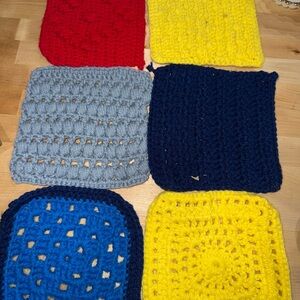 Vintage handmade crochet hot pad or pot holder set of 6